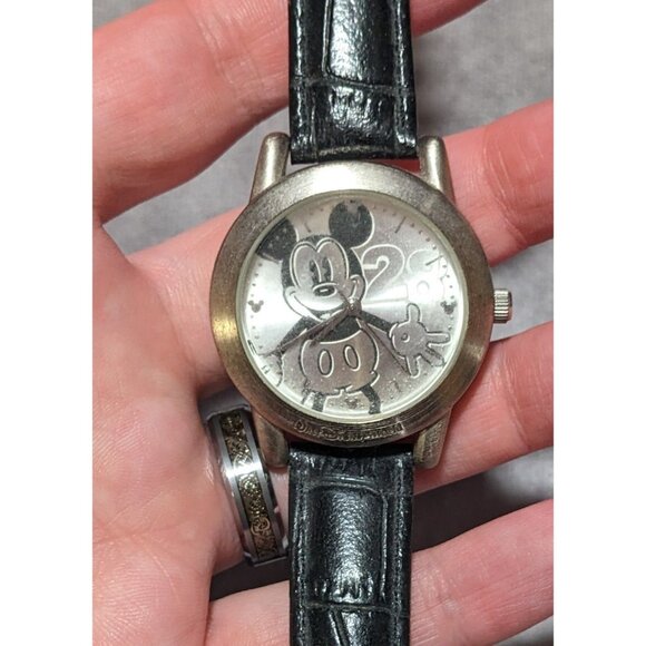 Vintage Disney World Silver Mickey Watch main image 5